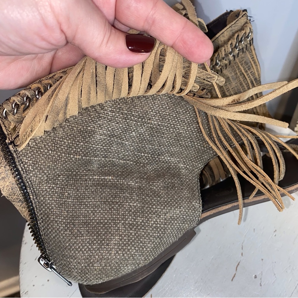 Naughty Monkey Brown Fringe Sandals 10 - Picture 10 of 16